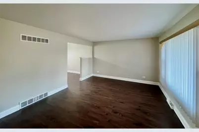 16535 S Elm Court, South Holland, IL 60473 - Photo 3