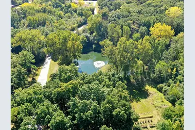 18238 W Gages Lake Road, Grayslake, IL 60030 - Photo 17