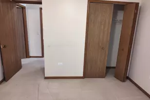 2628 Eagle Dr, Joliet, IL 60436 - Photo 9