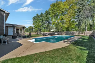 3509 Green Meadow Ln, Joliet, IL 60431 - Photo 9
