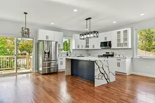 526 N Harvard Ave, Villa Park, IL 60181 - Photo 3