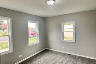 248 N State St, Franklin Grove, IL 61031 - Photo 15