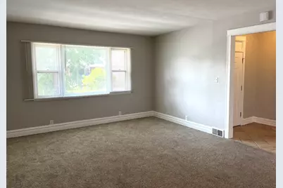 2235 Harvey Avenue, Berwyn, IL 60402 - Photo 5