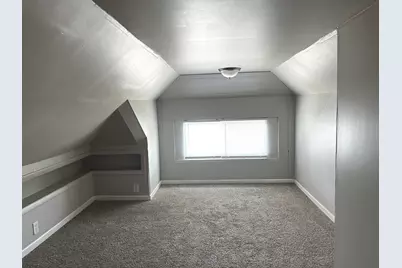 2235 Harvey Avenue, Berwyn, IL 60402 - Photo 9