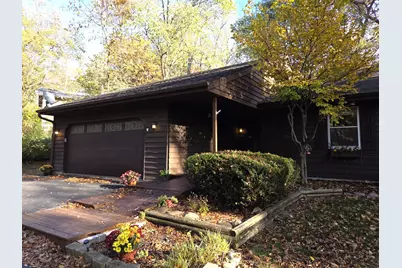 10821 Keokuk Trail, Roscoe, IL 61073 - Photo 3