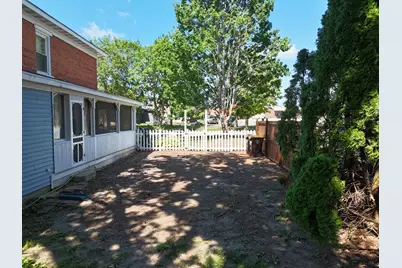 110 W Mason Street, Lena, IL 61048 - Photo 3