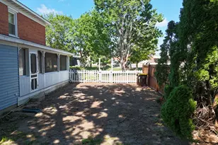 110 W Mason St, Lena, IL 61048 - Photo 3