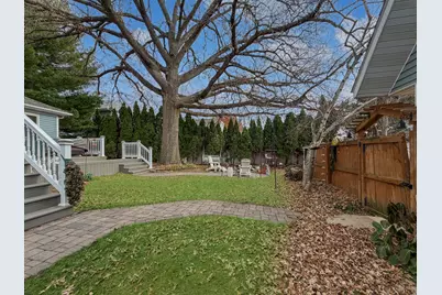 110 W Mason Street, Lena, IL 61048 - Photo 45