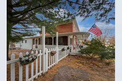 110 W Mason Street, Lena, IL 61048 - Photo 3