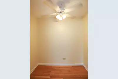 521 W Briar Place #201, Chicago, IL 60657 - Photo 5