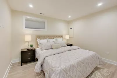 4240 N McVicker Avenue, Chicago, IL 60634 - Photo 19