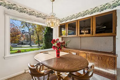 23W134 Mulberry Lane, Glen Ellyn, IL 60137 - Photo 9