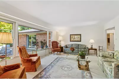 23W134 Mulberry Lane, Glen Ellyn, IL 60137 - Photo 15