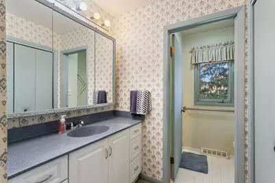 23W134 Mulberry Lane, Glen Ellyn, IL 60137 - Photo 19