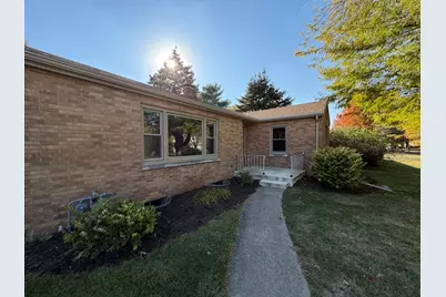 1011 Monroe Drive, Bloomington, IL 61701 - Photo 3