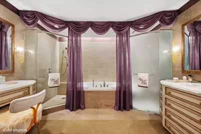 401 N Wabash Avenue #48A, Chicago, IL 60611 - Photo 19