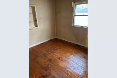 1010 Helen Avenue, Joliet, IL 60433 - Photo 7