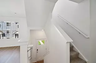 905 Briar Gln Ct, Hampshire, IL 60140 - Photo 3