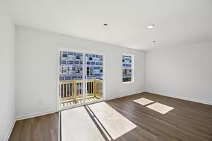 905 Briar Gln Ct, Hampshire, IL 60140 - Photo 9