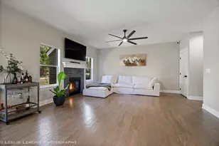 621 Bourbon Ct, Naperville, IL 60565 - Photo 5