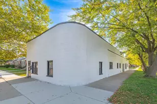 6259 W Peterson Ave, Chicago, IL 60646 - Photo 3