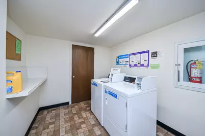 478 Raintree Court #2B, Glen Ellyn, IL 60137 - Photo 9