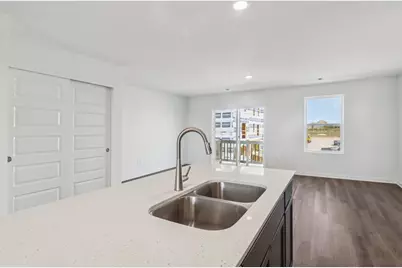 911 Briar Glen Court, Hampshire, IL 60140 - Photo 7