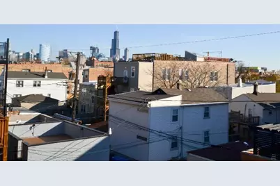 1473 W Erie Street #2R, Chicago, IL 60642 - Photo 19