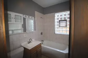 3905 N Christiana Ave, Chicago, IL 60618 - Photo 5