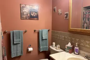 168 S Fairlane Ave, Elmhurst, IL 60126 - Photo 13