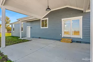 121 Pine St, Buckingham, IL 60917 - Photo 21