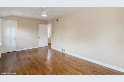 5111 N Newland Avenue, Chicago, IL 60656 - Photo 3