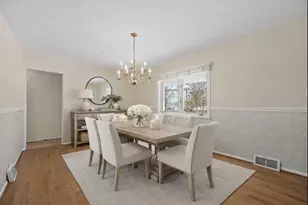 5252 Fairmount Ave, Downers Grove, IL 60515 - Photo 15