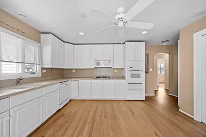 5252 Fairmount Avenue, Downers Grove, IL 60515 - Photo 13