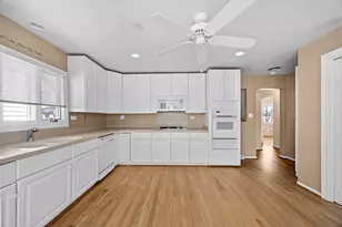 5252 Fairmount Ave, Downers Grove, IL 60515 - Photo 13