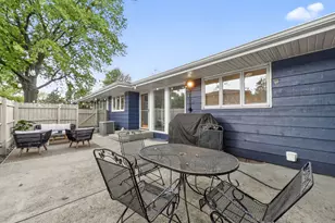 4 Mayflower Dr, Batavia, IL 60510 - Photo 25