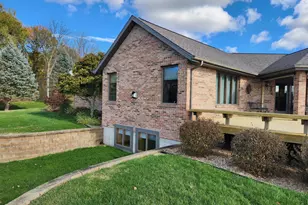 16360 Spring Valley Rd, Morrison, IL 61270 - Photo 9