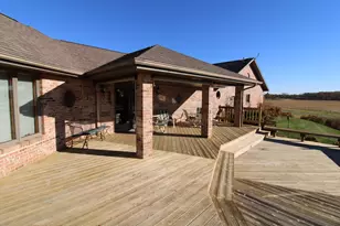 16360 Spring Valley Rd, Morrison, IL 61270 - Photo 7