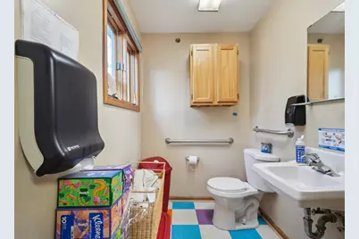 1S221 Summit Avenue, Oakbrook Terrace, IL 60181 - Photo 23