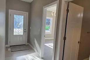 3618 Cabernet Ct, Normal, IL 61761 - Photo 5