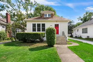 1725 Cedar Rd, Homewood, IL 60430 - Photo 1