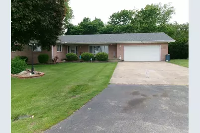 407 E Pine Street, Chatsworth, IL 60921 - Photo 3