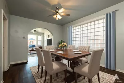 8136 S Manistee Avenue, Chicago, IL 60617 - Photo 9