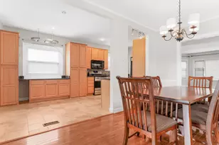 3439 W 66th Pl, Chicago, IL 60629 - Photo 9