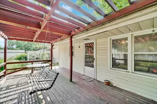 26 Wagner Dr, Cary, IL 60013 - Photo 5