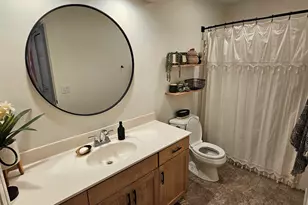 3304 Valerie Dr, Champaign, IL 61822 - Photo 13