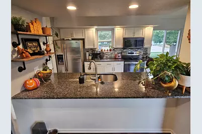 3304 Valerie Drive, Champaign, IL 61822 - Photo 3