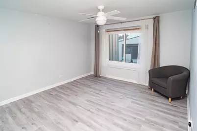 164 Cascade Drive, Indian Head Park, IL 60525 - Photo 11