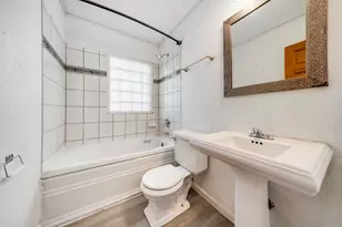 417 27th St, Rockford, IL 61108 - Photo 17