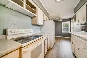 417 27th St, Rockford, IL 61108 - Photo 13